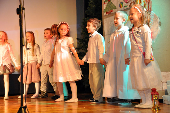 Uczniowie zbierali na szczepionki dla dzieci z Afryki