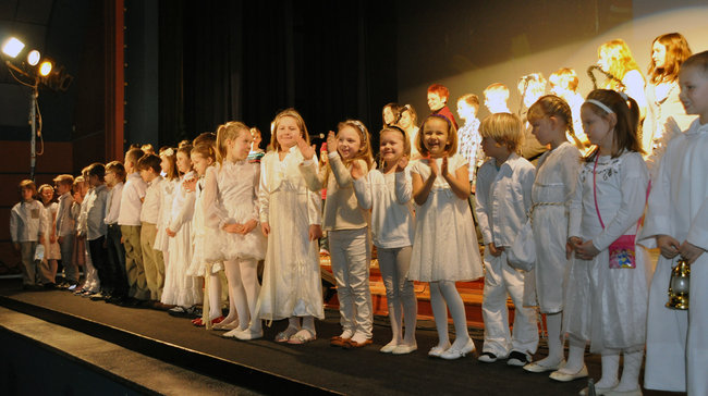 Uczniowie zbierali na szczepionki dla dzieci z Afryki