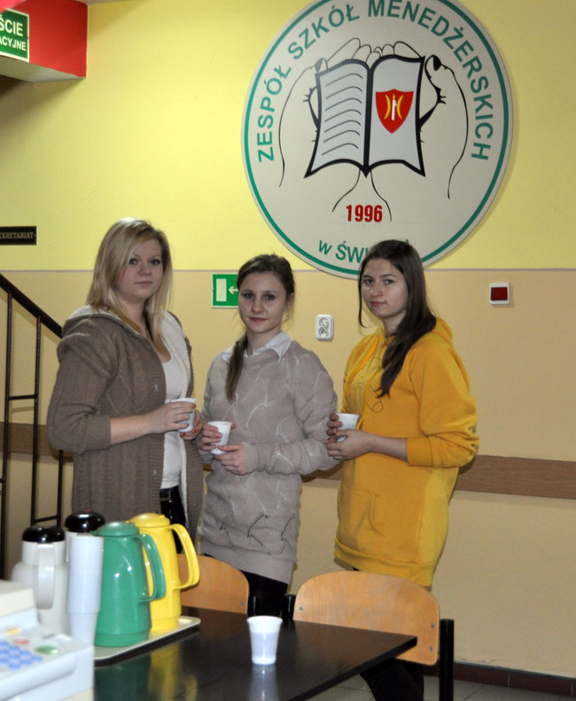 Gorąca herbata dla dojeżdżających uczniów