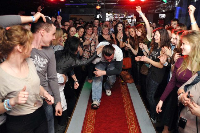 Dobra zabawa w małym gronie