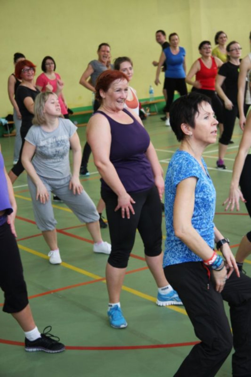 Dwieście osób tańczyło zumbę