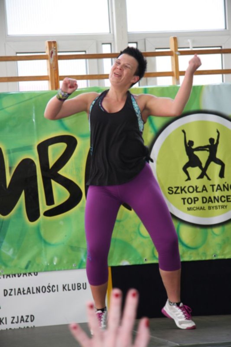 Dwieście osób tańczyło zumbę