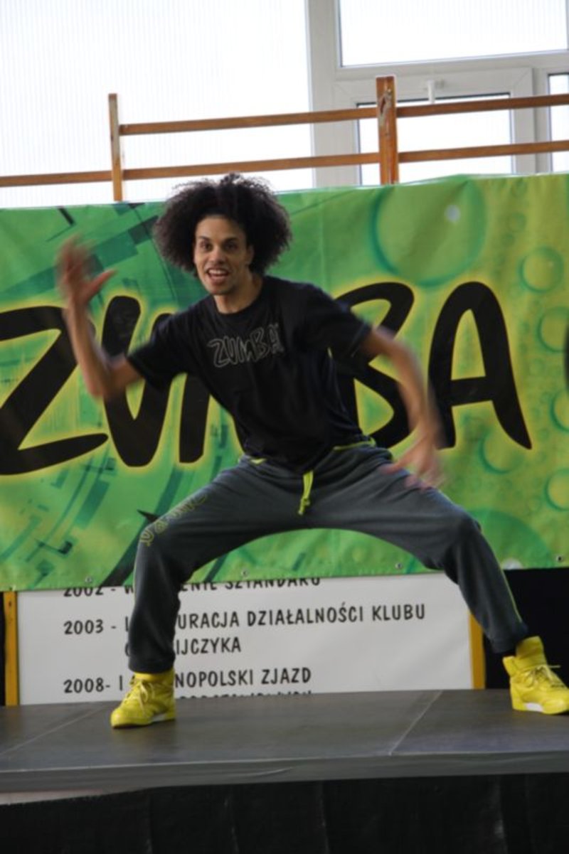Dwieście osób tańczyło zumbę