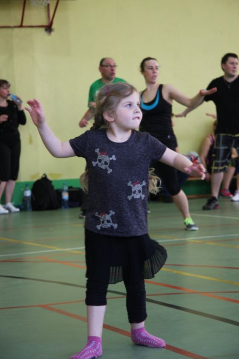 Dwieście osób tańczyło zumbę