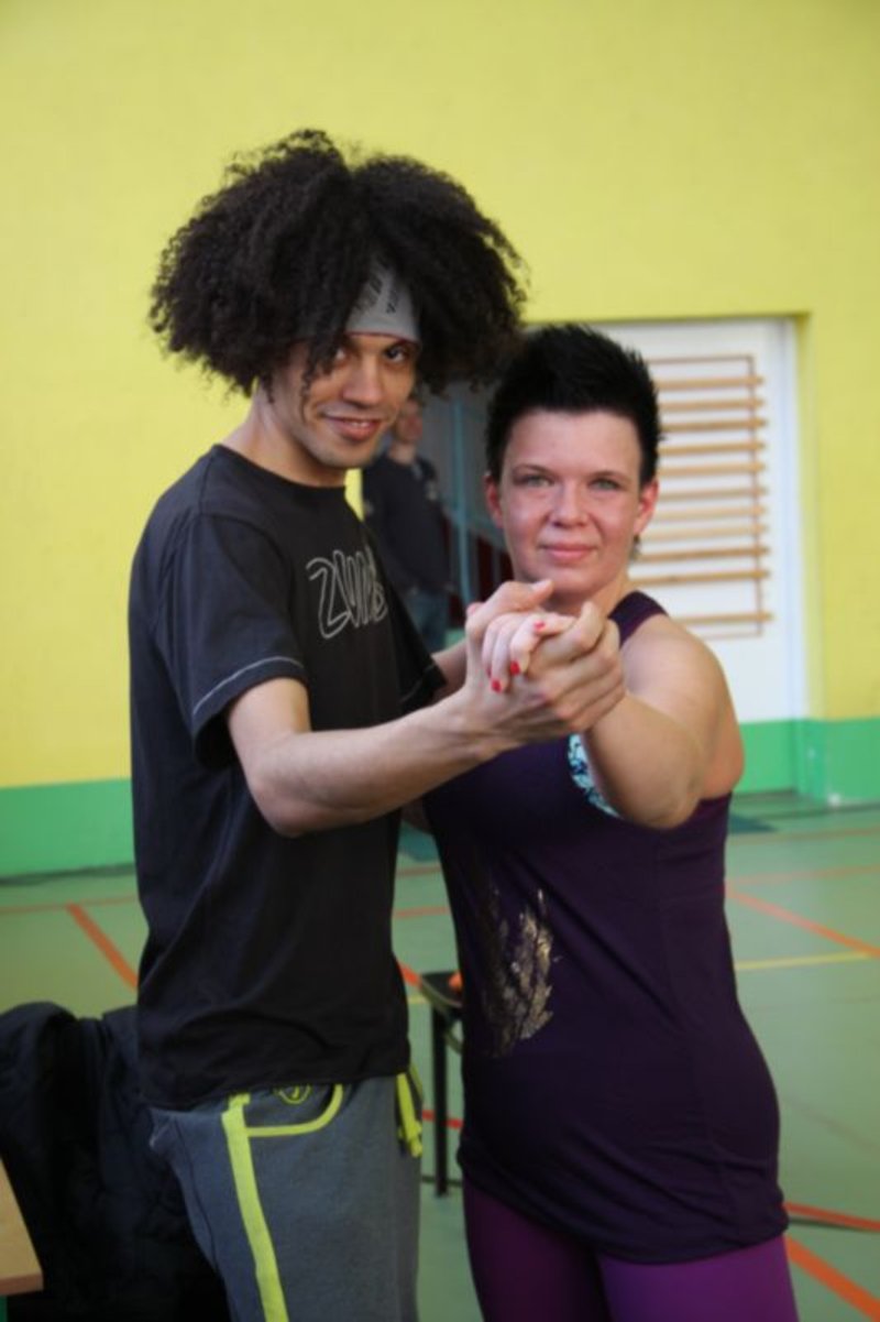 Dwieście osób tańczyło zumbę