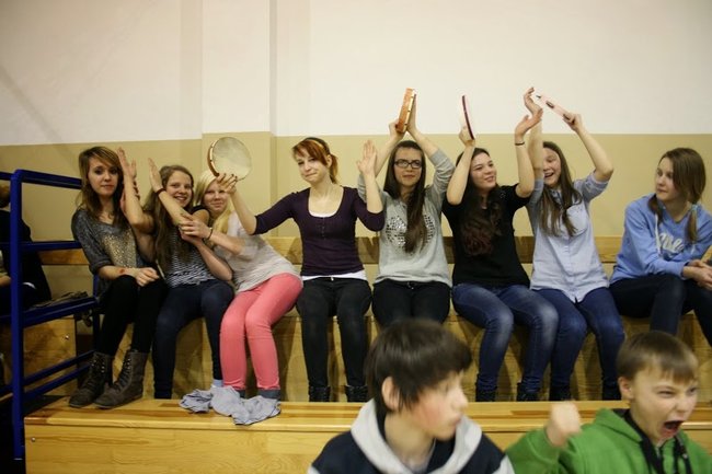 Siatkówka łączy pokolenia w Gimnazjum nr 2