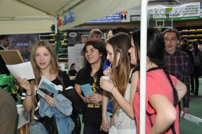 Targi Edukacji i Pracy ? szkoły kuszą ofertami