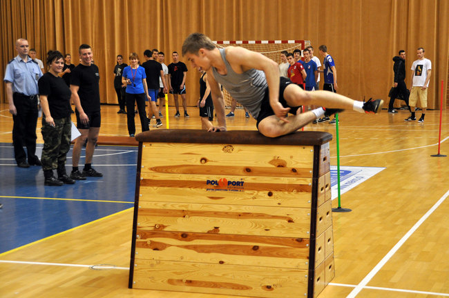 Coraz więcej chętnych do Policyjnego Testu Sprawności