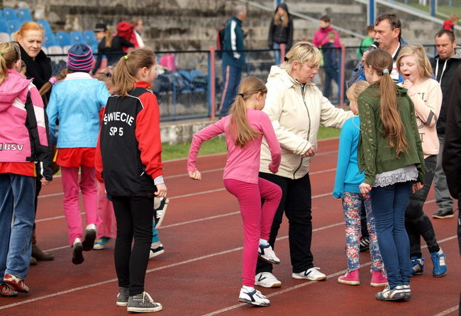 Sztafetowe zmagania dzieci i młodzieży