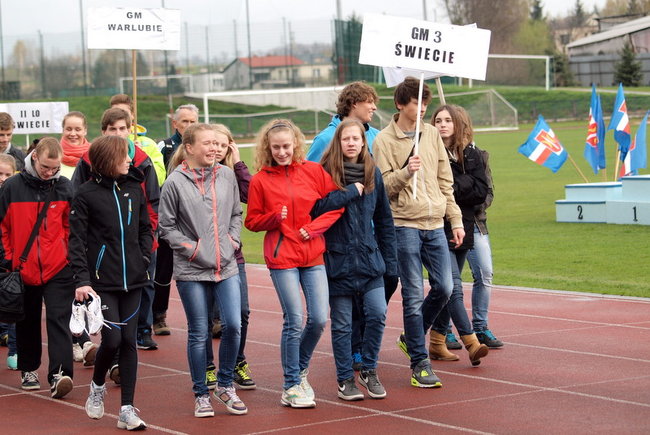 Sztafetowe zmagania dzieci i młodzieży