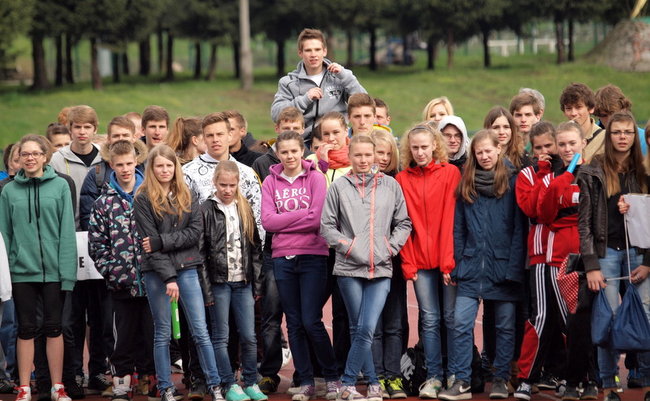 Sztafetowe zmagania dzieci i młodzieży