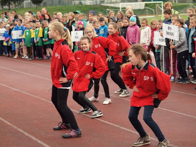 Sztafetowe zmagania dzieci i młodzieży