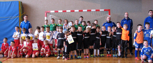 Najmłodsi kopali w Grucznie