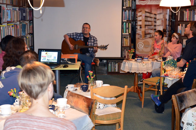 Śpiewali literaturę