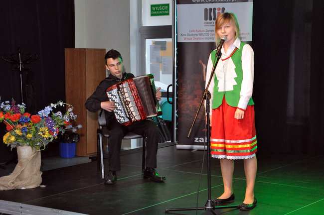 Te gzuby znają kociewską mowę