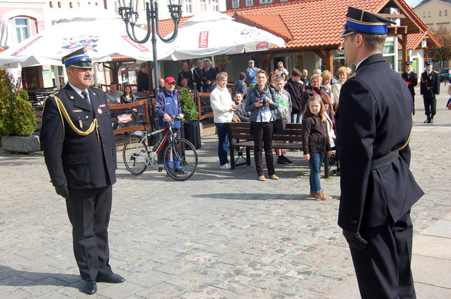 Medale i odznaki na Dzień Strażaka