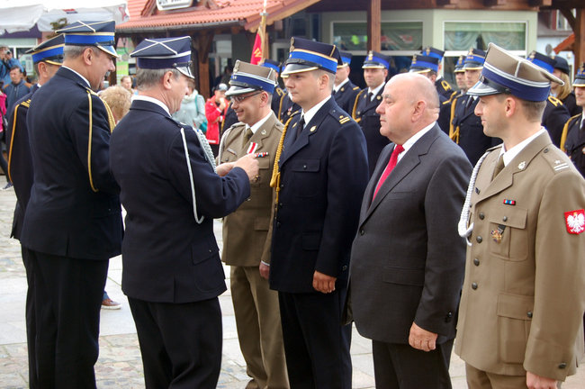 Medale i odznaki na Dzień Strażaka