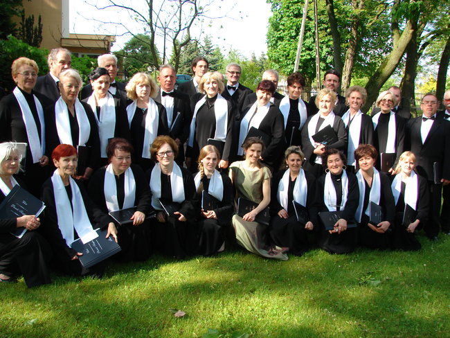 Parati Semper koncertuje w okolicy