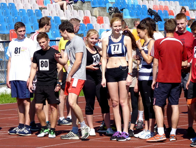 Biegli non stop przez 12 minut