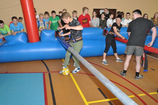 Mega piłkarzyki w Gimnazjum nr 1