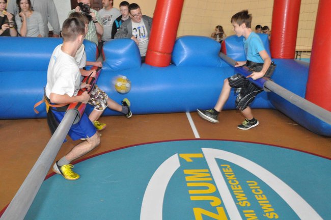 Mega piłkarzyki w Gimnazjum nr 1