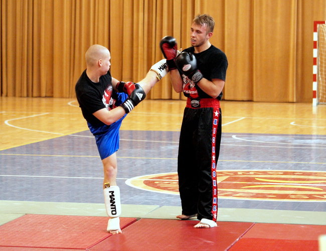 Dzień sportu i kabaretu w ZSP Świecie