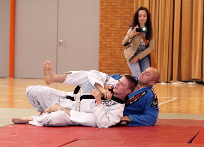 Dzień sportu i kabaretu w ZSP Świecie