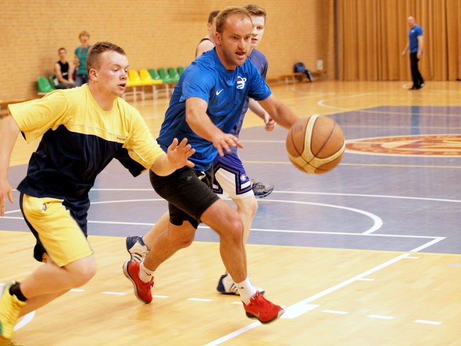 Dzień sportu i kabaretu w ZSP Świecie