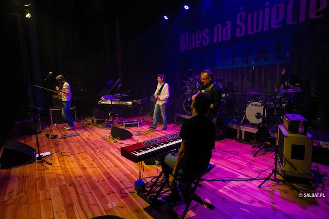 Blues na Świecie ? dzień 1