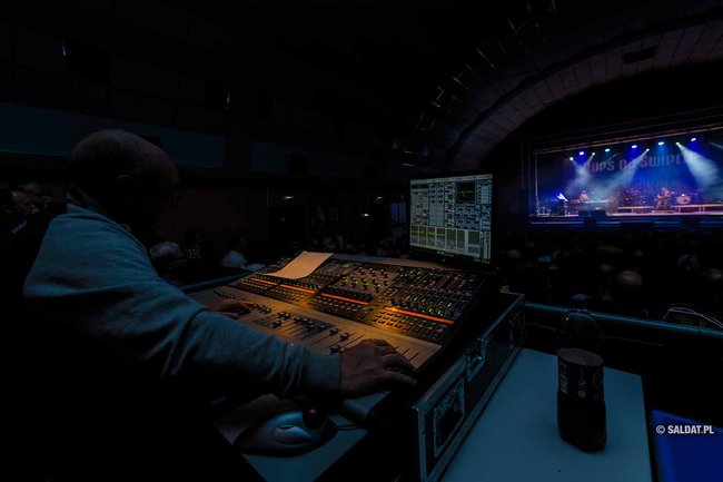 Blues na Świecie ? dzień 1