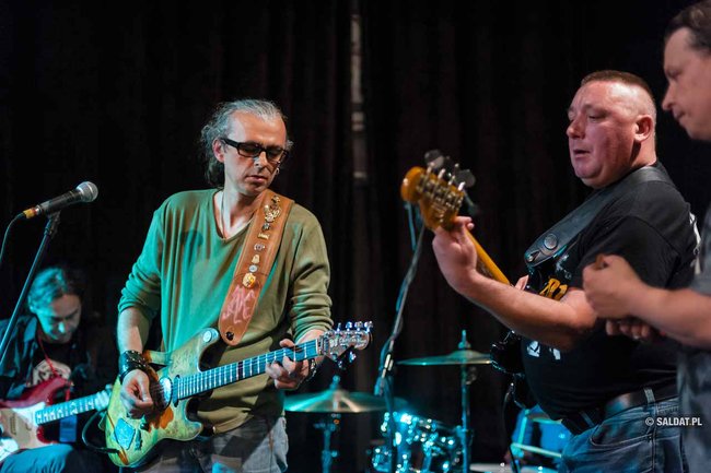 Blues na Świecie ? dzień 1