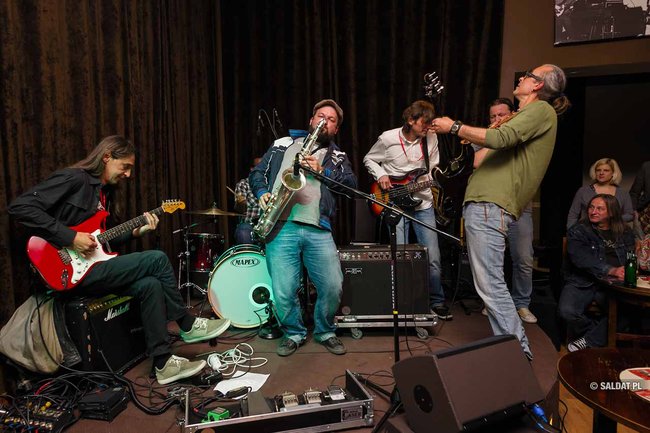 Blues na Świecie ? dzień 1