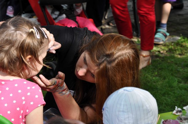 Park zamieniony w duży dom