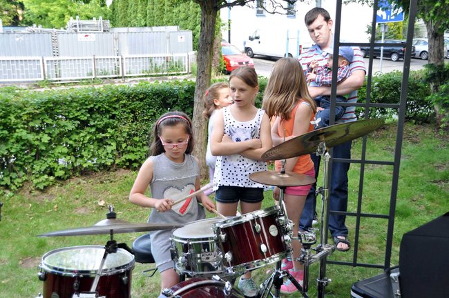 Park zamieniony w duży dom