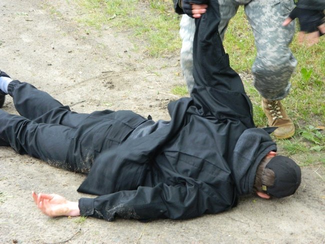 Uczniowie Menedżera i survival