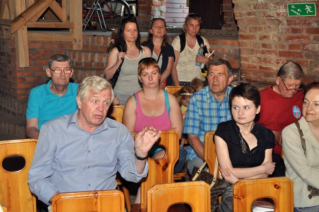 40 lat Dni Świecia w jednej książce