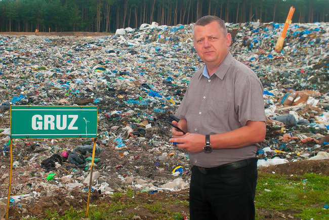 Nowe miejsca pracy i tani odbiór śmieci