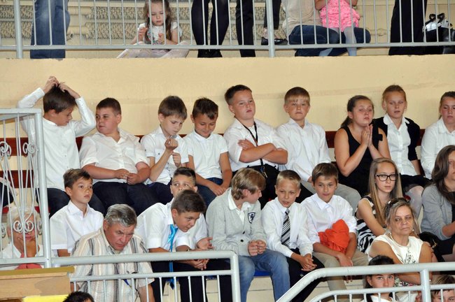 Łzy na pożegnanie szkoły