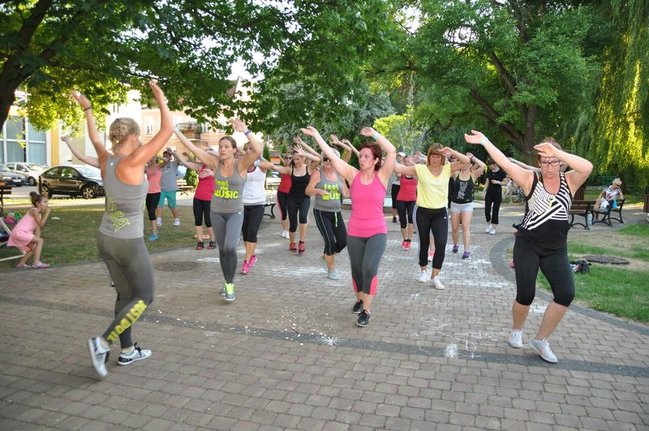 Zumba królowała w parku  - fotorelacja