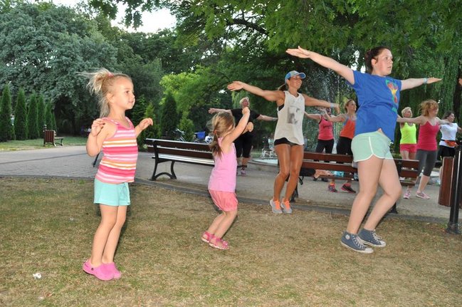 Zumba królowała w parku  - fotorelacja