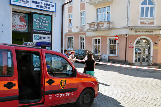 Alarm bombowy w skarbówce