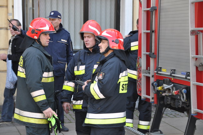 Fałszywy alarm bombowy w skarbówce