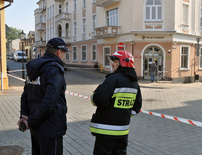 Fałszywy alarm bombowy w skarbówce