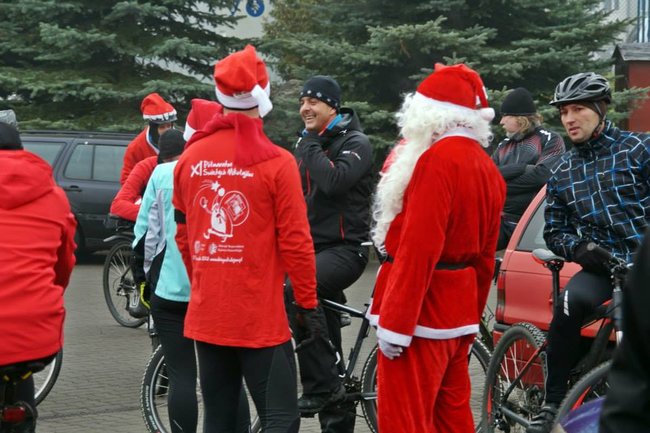 Mikołajki w biegu i na motocyklach