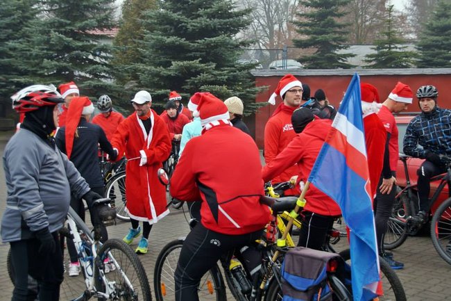 Mikołajki w biegu i na motocyklach