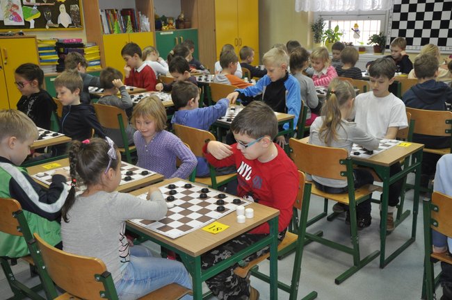 Turniej warcabowy w SP 7