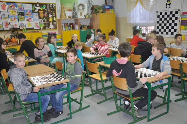 Turniej warcabowy w SP 7