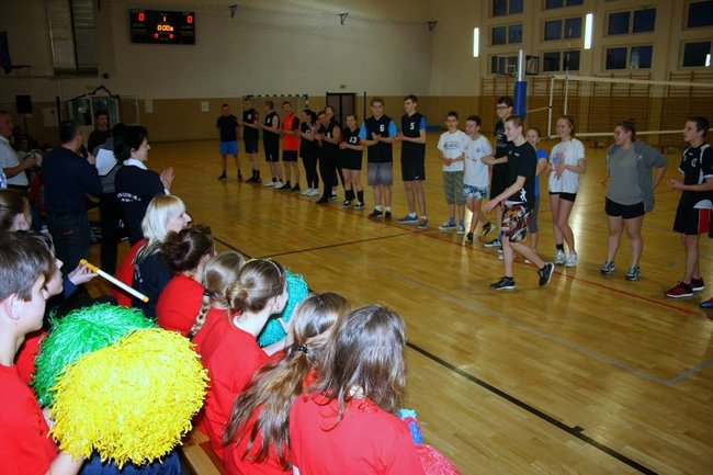 Sport  łączy  pokolenia w  Dwójce