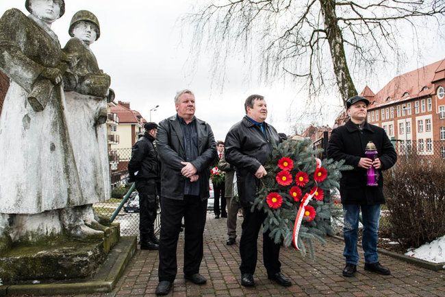 Oddali hołd poległym żołnierzom