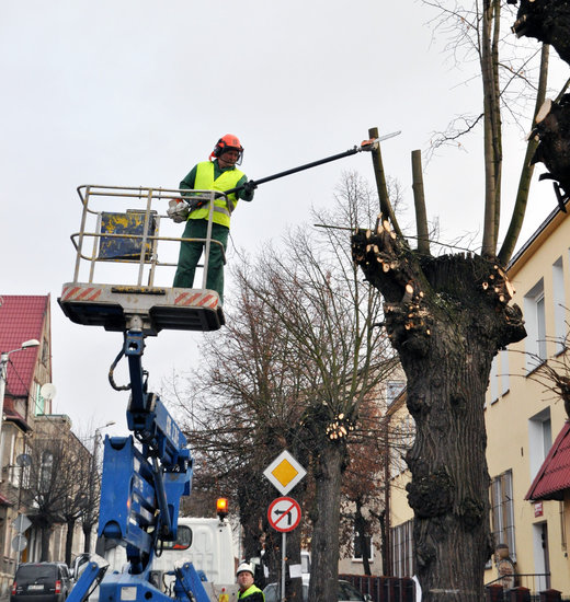 Żeby strażnicy poprawczaka mieli lepszą widoczność
